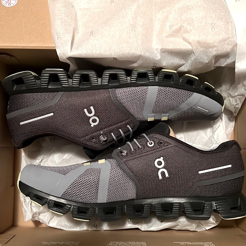 On  Running - Cloud 5 - Magnet-Fossil - Mens 11.5